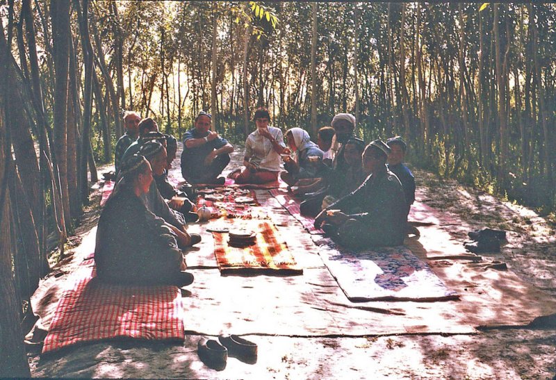 zerafshanvalleykolhozbreakfast.jpg